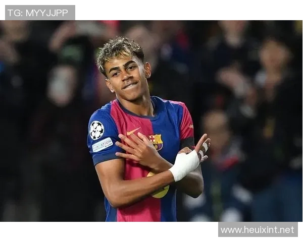 巴西黄头发足球明星的传奇之路与辉煌成就探秘