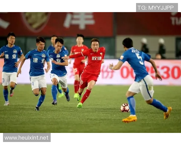 中超激战亚泰主场迎战权健双方争夺季后赛资格的关键之战 中超激战亚泰主场迎战权健双方争夺季后赛资格的关键之战